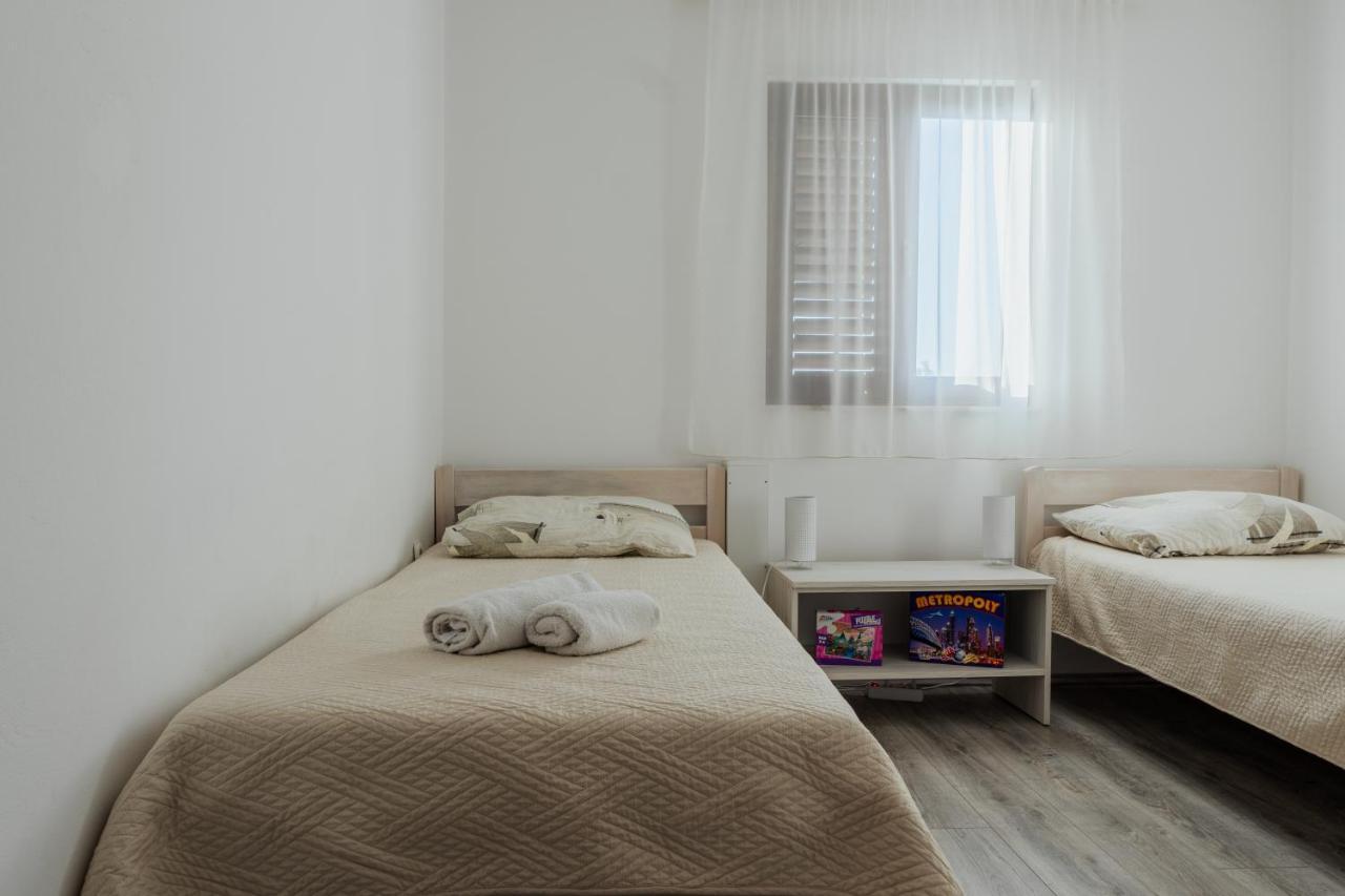 Apartmani Jaman Vrsi Bagian luar foto