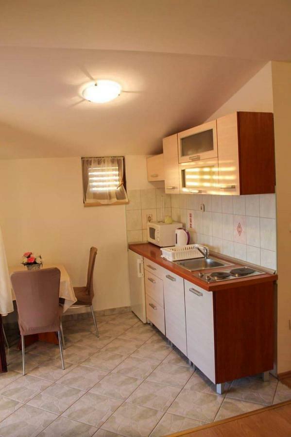 Apartmani Jaman Vrsi Bagian luar foto