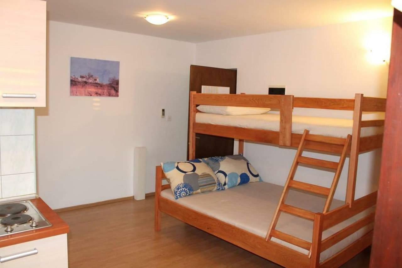 Apartmani Jaman Vrsi Bagian luar foto