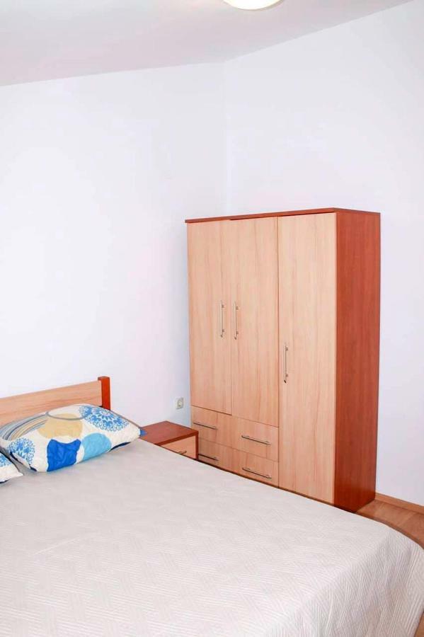 Apartmani Jaman Vrsi Bagian luar foto
