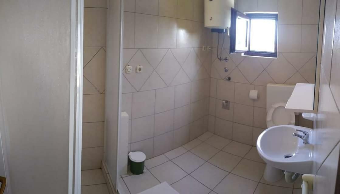 Apartmani Jaman Vrsi Bagian luar foto